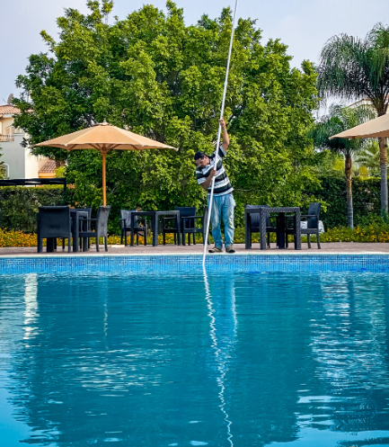 Pool Cleaning and Filter Services In San Diego